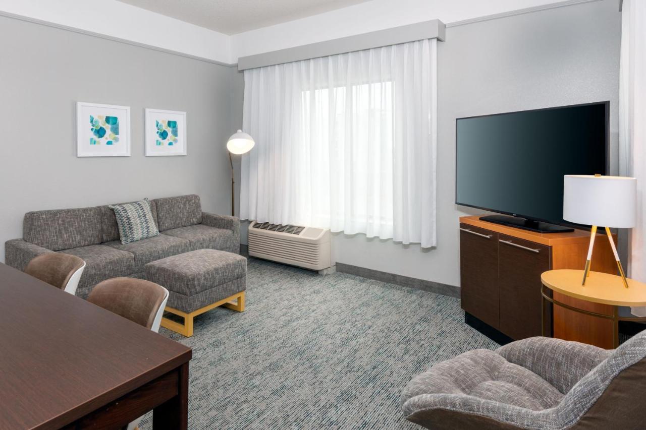 Towneplace Suites Buffalo Airport Cheektowaga Exterior foto